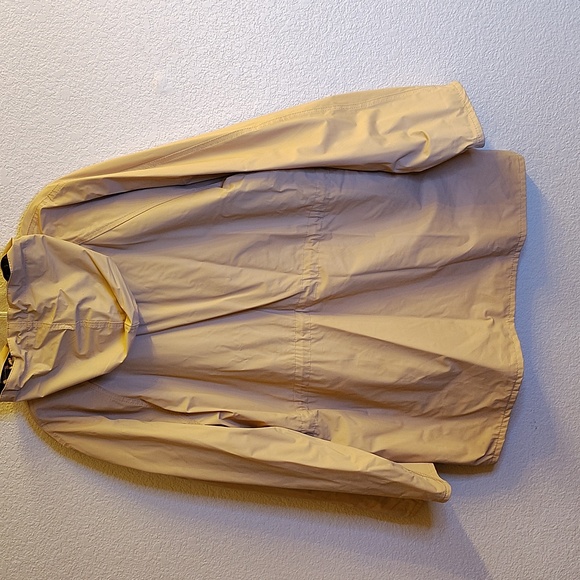 NEW Totes Work Travel Vacation Size M Beige Color B46 X - Picture 2 of 14